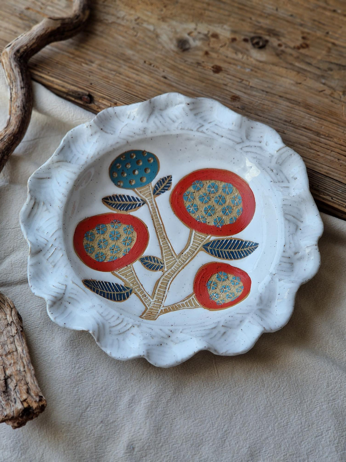Floral Wavy Bowl / Wall Plate