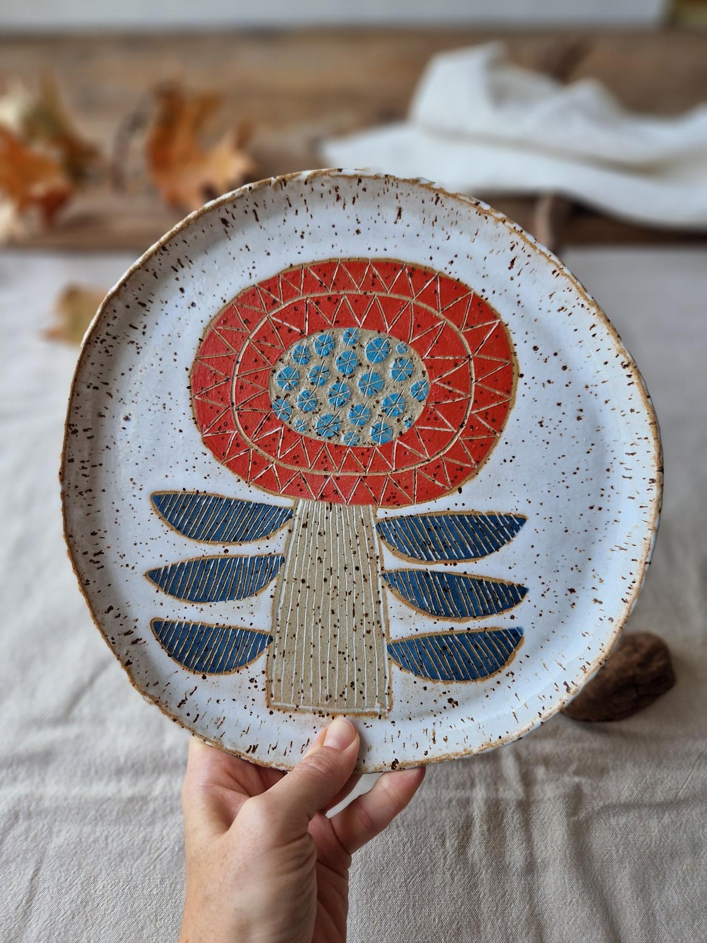 Slighty Warped: Floral Plate