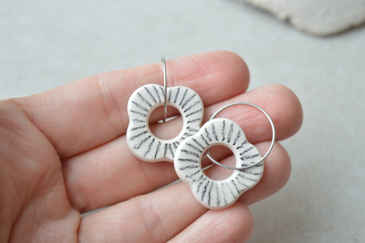 Drop earrings - pencil lines