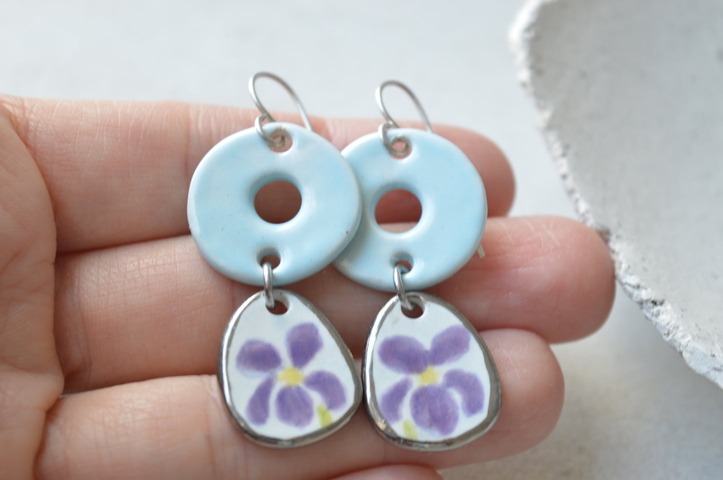 Drop earrings - violets