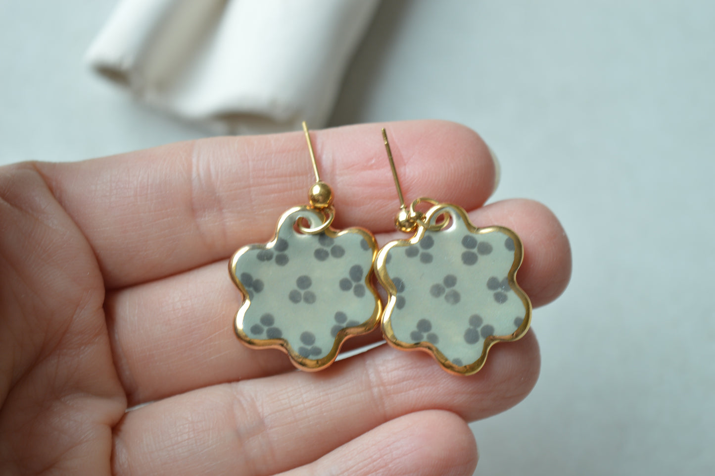 Ceramic earrings No. 206
