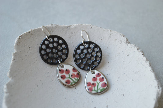 Drop earrings - berries