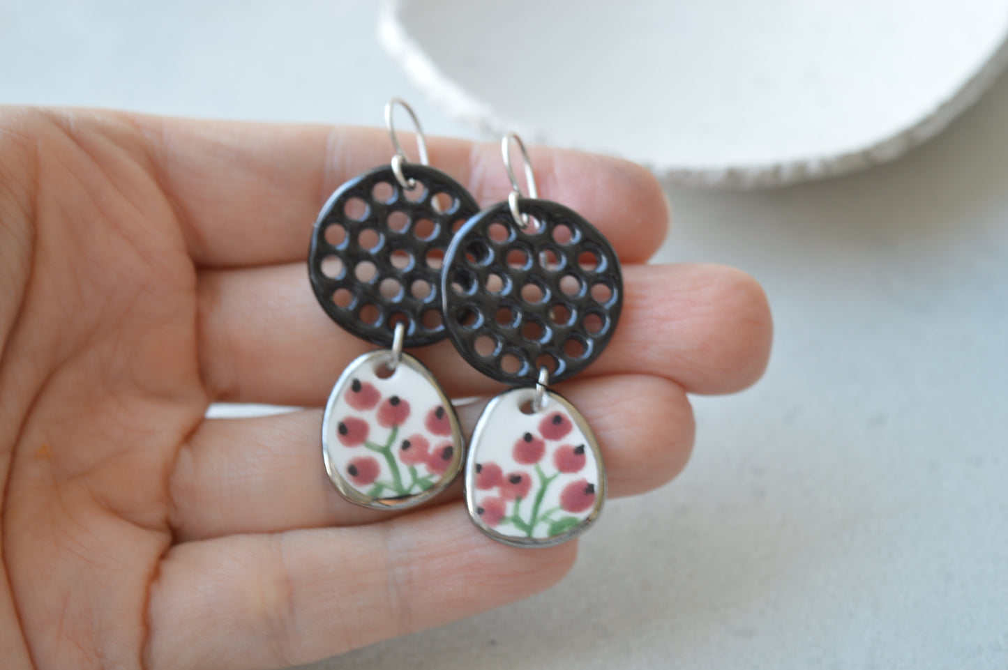 Drop earrings - berries