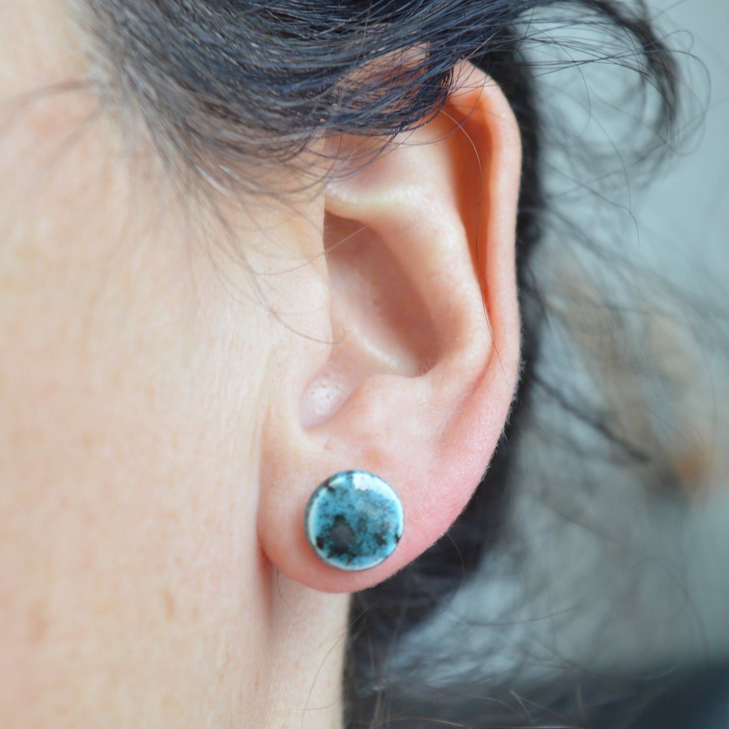 Stud earrings No. 39