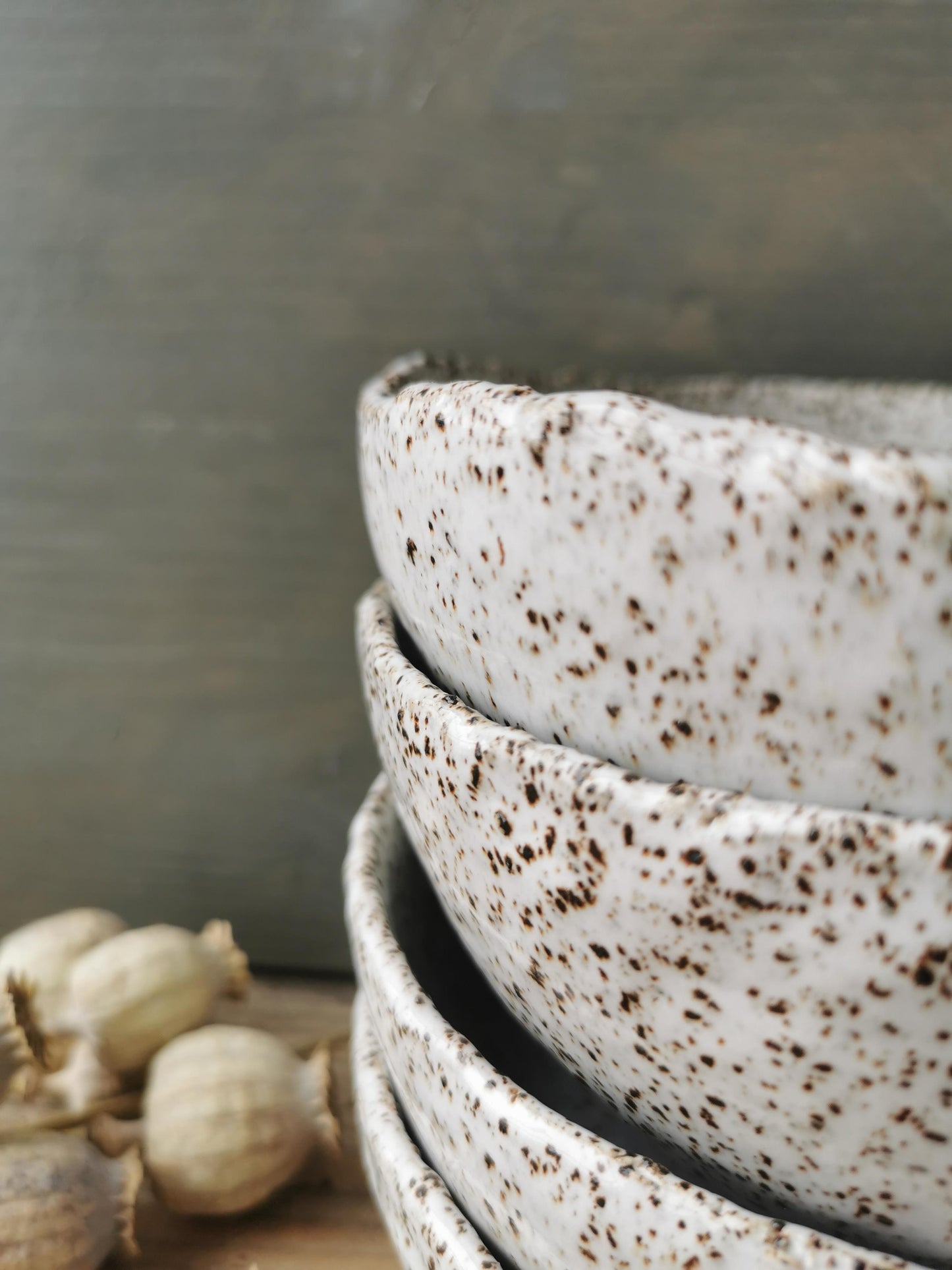 Soup bowl speckled white