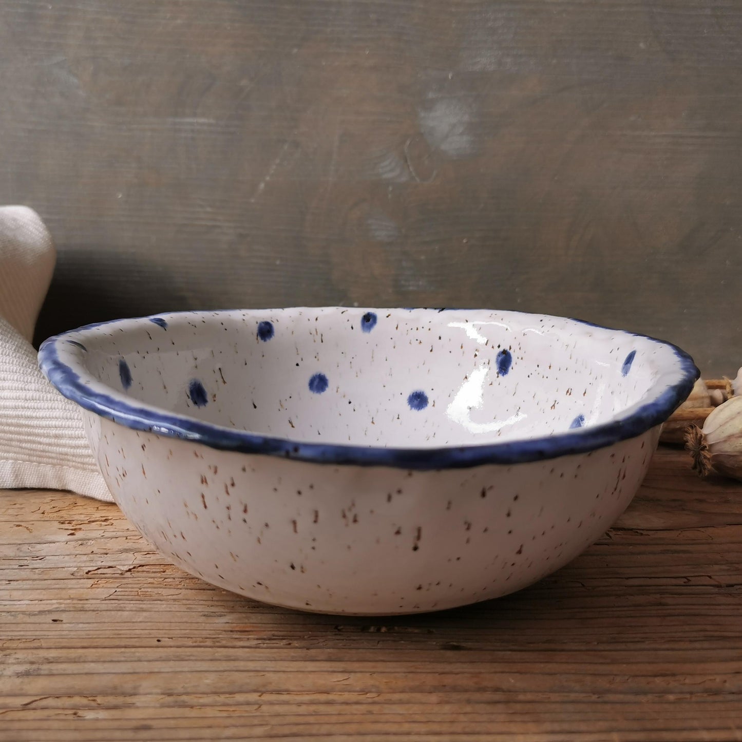 Bowl with pinched rim No. 2
