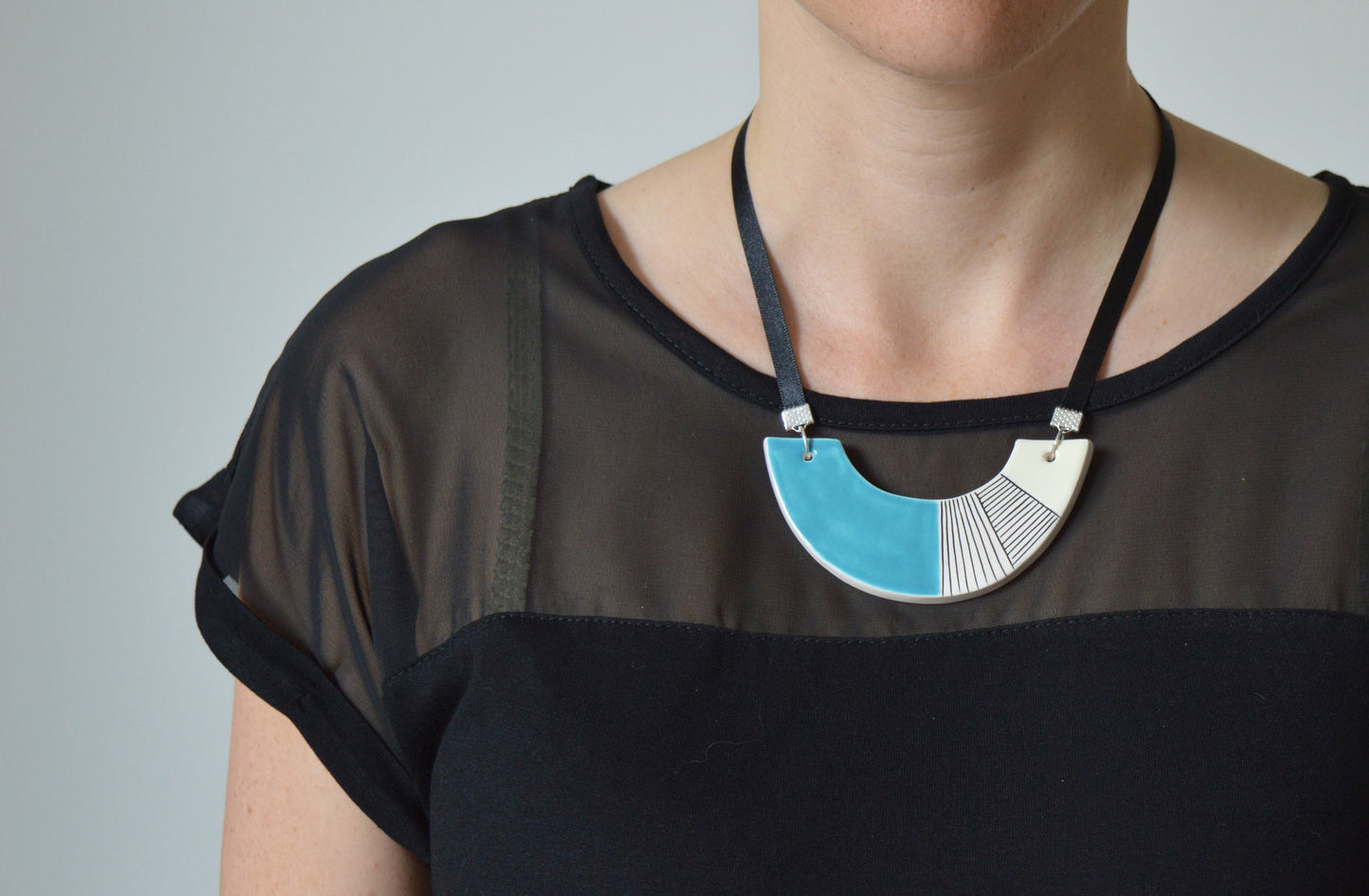 Original statement necklace - sky blue
