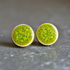 Stud earrings - Lime green