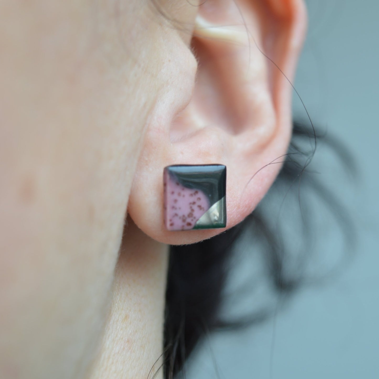 Stud earrings No. 15