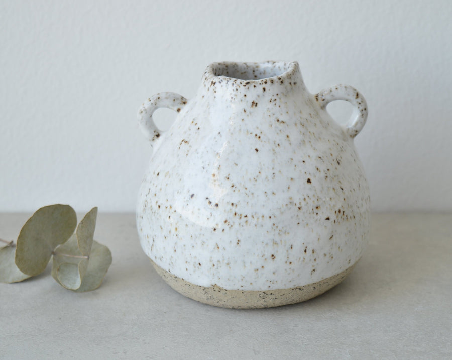 white bud vase