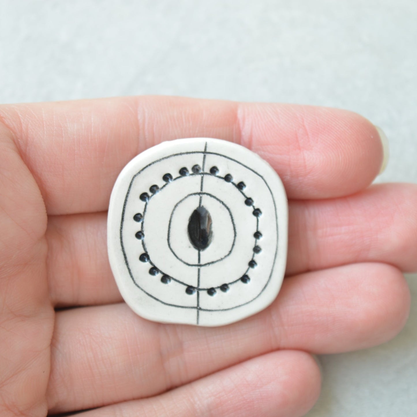 Geometric brooch I