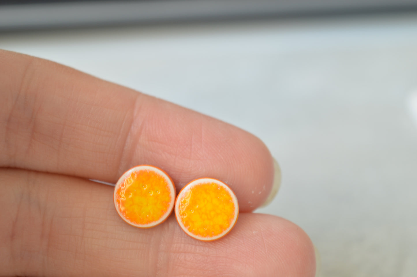 Stud earrings - orange yellow