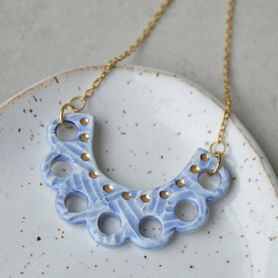 Frilly Necklace Nr. 14