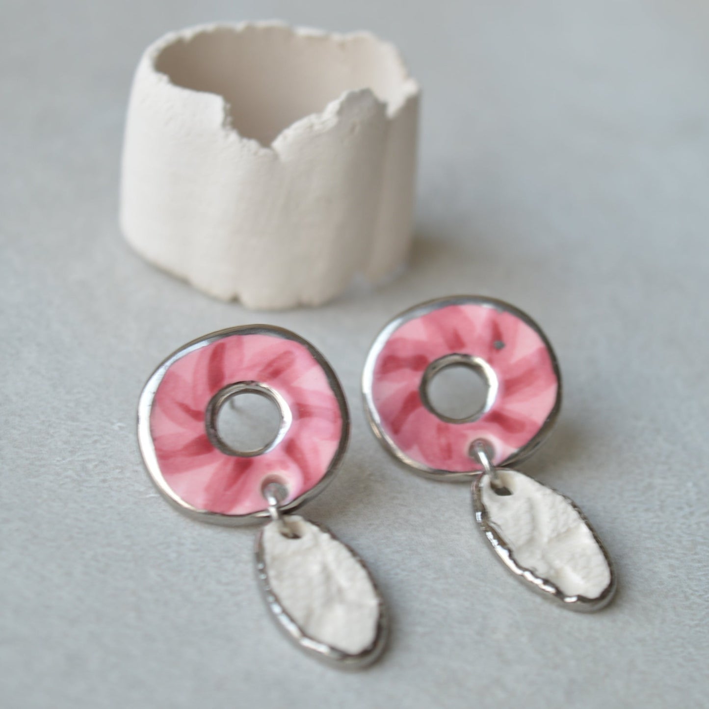 SECONDS pink wreath earrings II