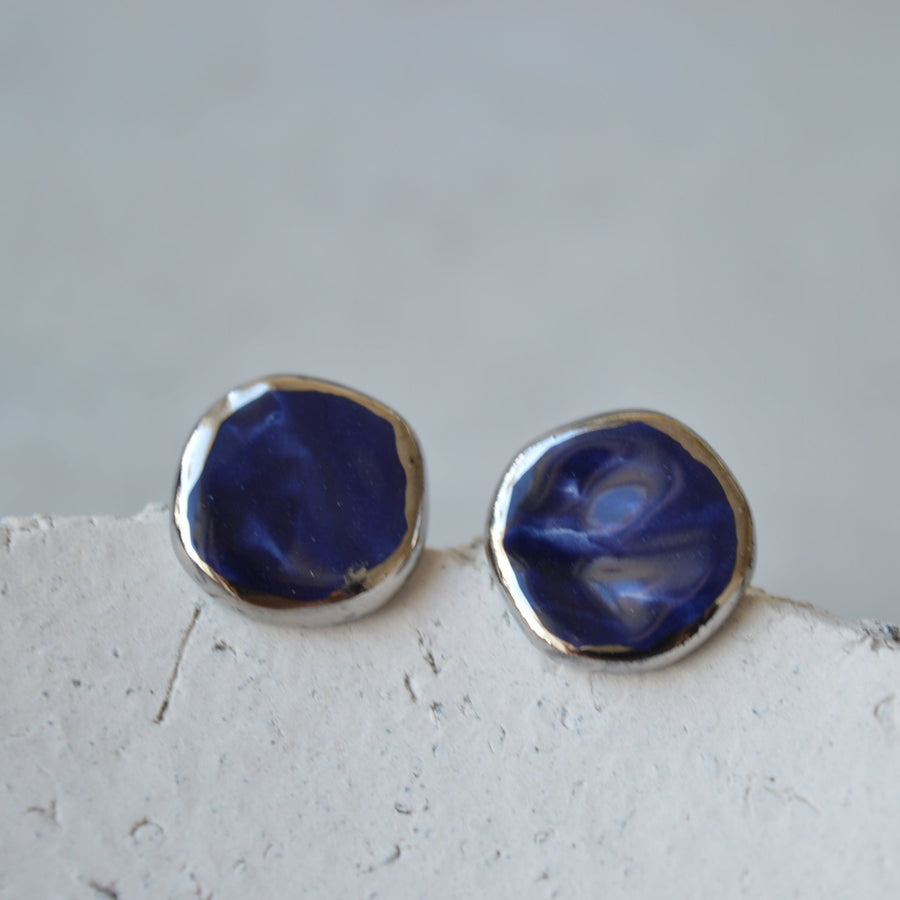 Stud earrings No. 20